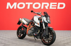KTM 990