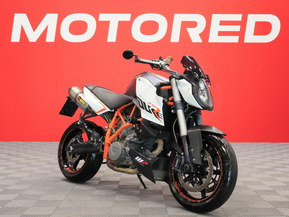 KTM 990