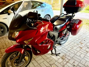 Honda CBF