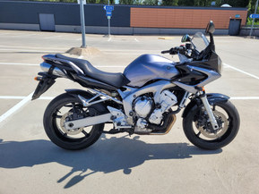 Yamaha FZ6-S