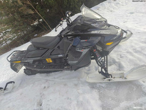 Ski-Doo MX Z