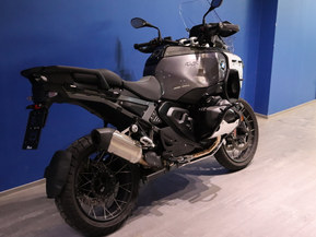 BMW R