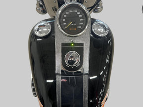 Harley-Davidson Softail