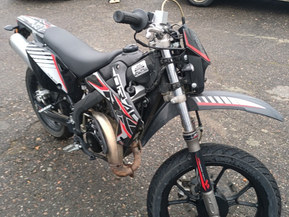 Drac Supermoto