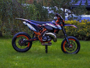 KTM 125