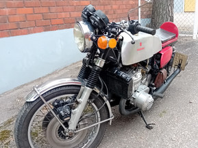 Suzuki GT
