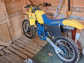 Suzuki RM