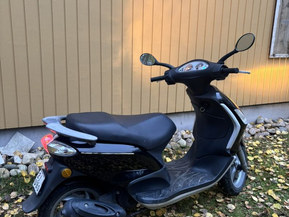 Piaggio Fly