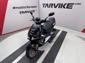 Peugeot Speedfight 4