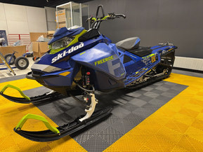 Ski-Doo Freeride