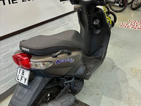 Yamaha Neos