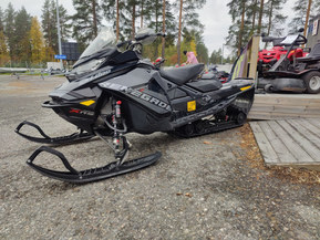 Ski-Doo Renegade