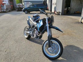 KTM 640