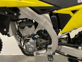 Suzuki RM-Z