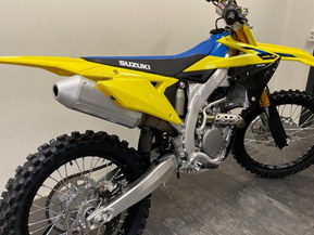 Suzuki RM-Z