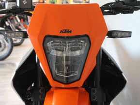 KTM 390