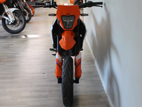 KTM 390