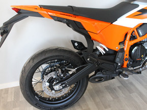 KTM 390