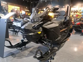 Ski-Doo Expedition