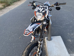 KTM 125