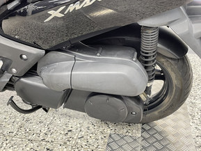 Yamaha X-MaX