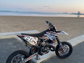 KTM 125