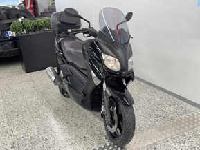 Yamaha X-MaX
