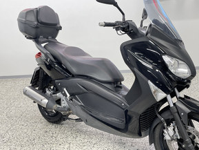 Yamaha X-MaX