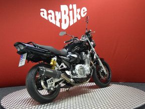 Yamaha XJR
