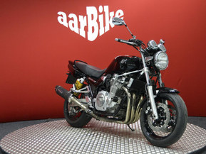 Yamaha XJR