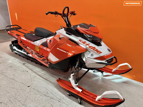 Ski-Doo Summit