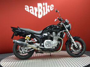 Yamaha XJR