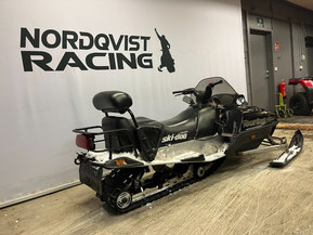 Ski-Doo Touring