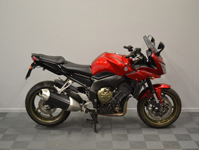 Yamaha FZ1-S