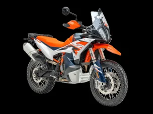 KTM 890