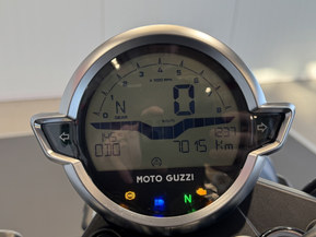 Moto Guzzi V7