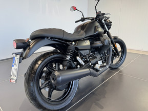 Moto Guzzi V7