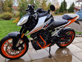 KTM 125