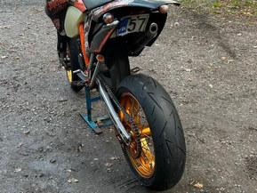 KTM 125