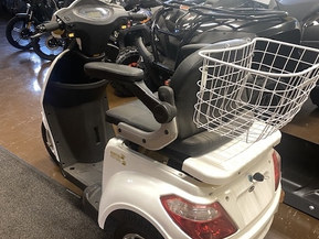 Kontio Motors Silverfox