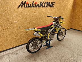 Suzuki RM-Z