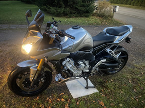 Yamaha FZ1-S