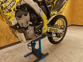 Suzuki RM-Z