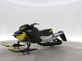 Ski-Doo RS