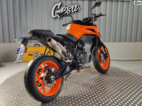 KTM 790