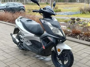 Keeway Hacker