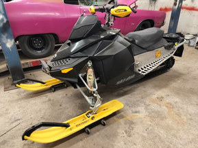 Ski-Doo MX Z