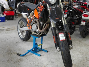 KTM 400