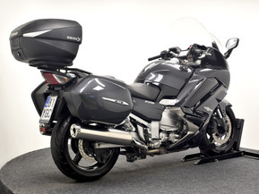 Yamaha FJR