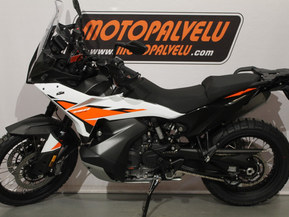 KTM 790